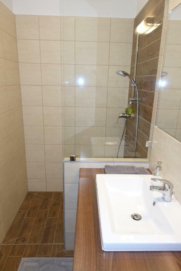 Frank & Fang Apartments Mk7 Budapest Kültér fotó